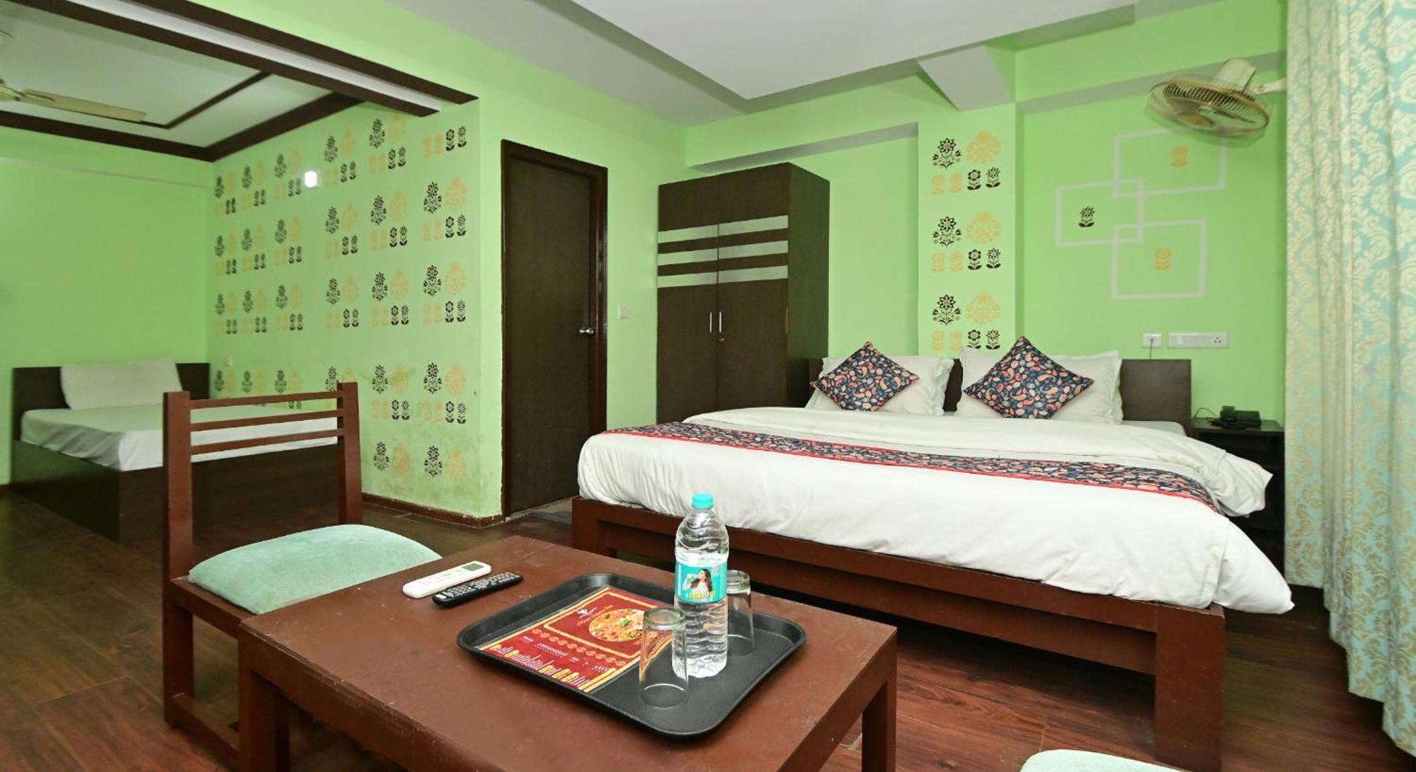 Hotel Laxmi Villa Palace-Near Jaipur Railway Station Extérieur photo
